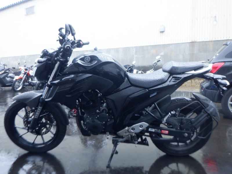 Yamaha FZ25 2017