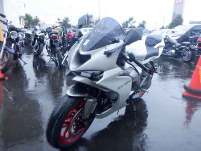 Kawasaki Ninja ZX-6R 2025