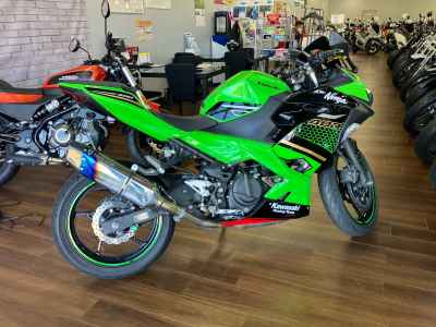 Kawasaki Ninja 400 2019