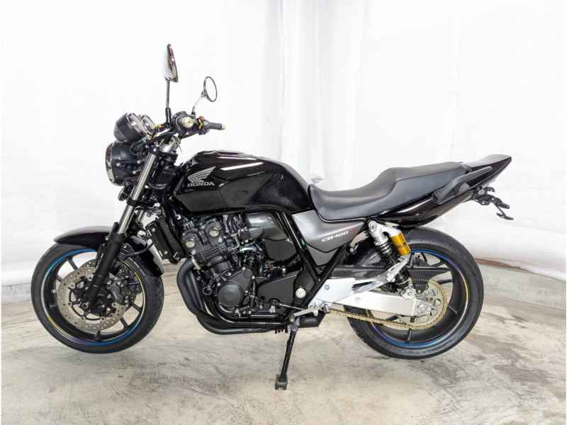 Honda CB400SF 2021