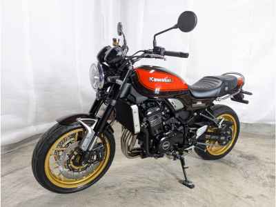 Kawasaki Z900RS 2022