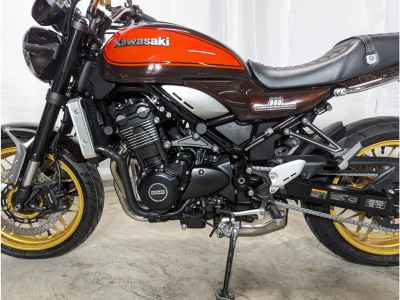 Kawasaki Z900RS 2022