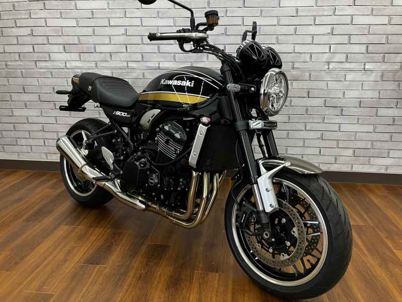 Kawasaki Z900RS 2022