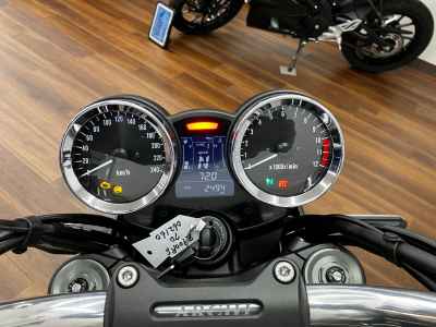 Kawasaki Z900RS 2022