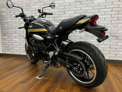 Kawasaki Z900RS 2022