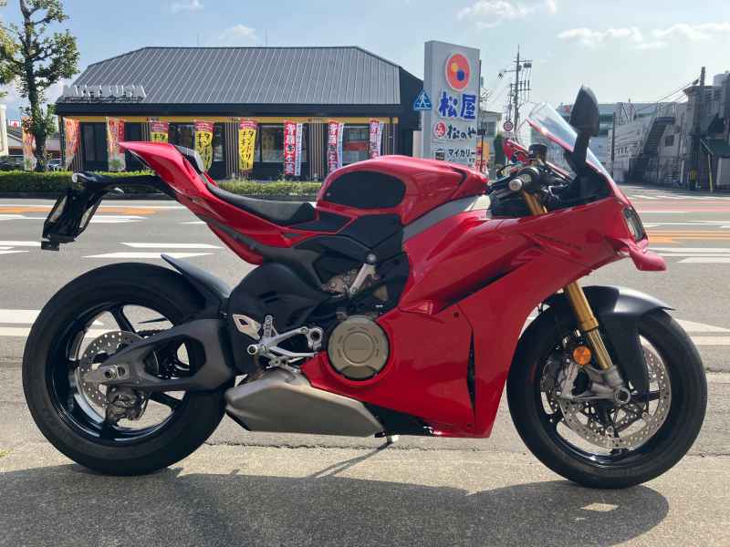 Ducati Panigale V4S 2025