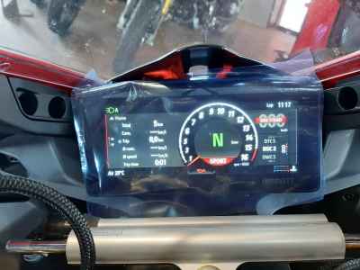 Ducati Panigale V4S 2025