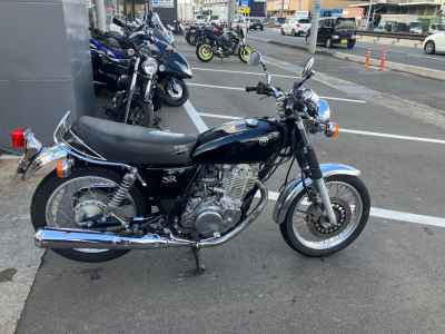 Yamaha SR400 2011