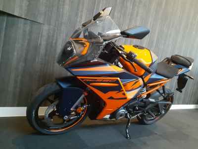 KTM RC 390 2022