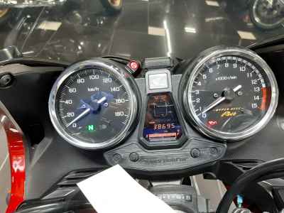 Honda CB400 Super Boldor 2018