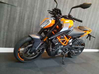 KTM 390 Duke 2023