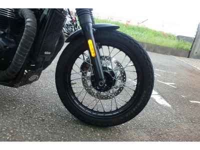 Triumph Bonneville T100 2024