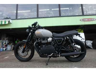 Triumph Bonneville T100 2024
