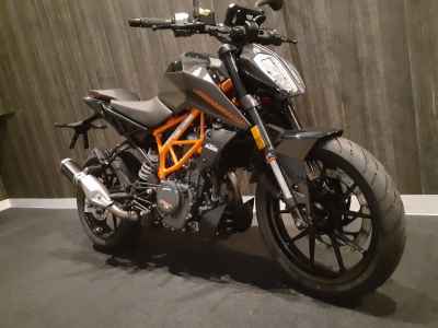 KTM 390 Duke 2023