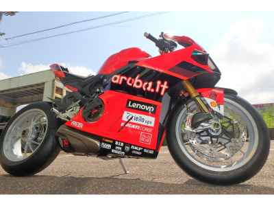 Ducati Panigale V4S 2024
