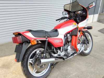 Honda CB900F 2021