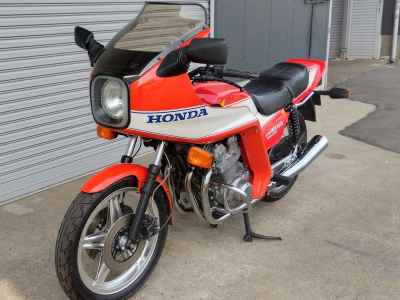 Honda CB900F 2021