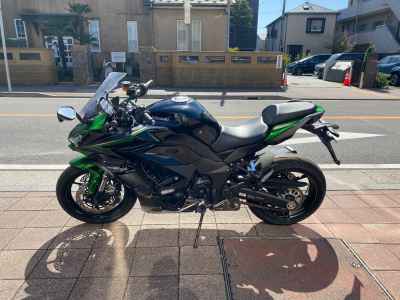 Kawasaki Ninja 1000SX 2023