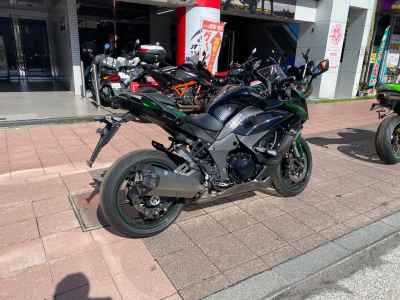 Kawasaki Ninja 1000SX 2023