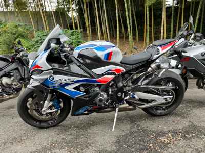 BMW M1000RR 2021
