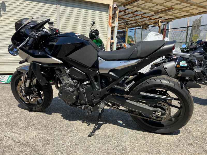Honda Hawk 11 2023