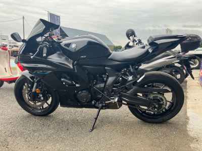Yamaha YZF-R7 2022
