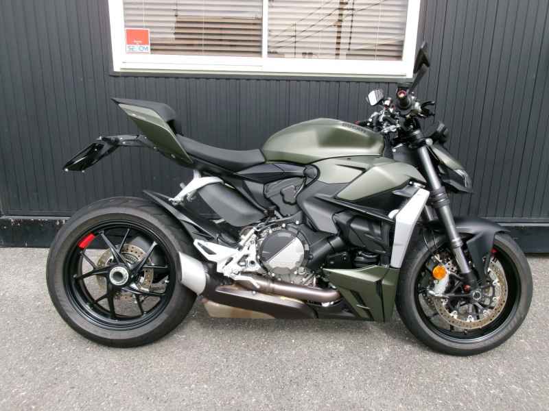 Ducati Streetfighter V2 2024