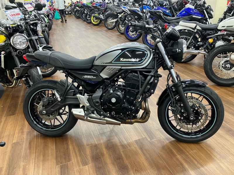 Kawasaki Z650RS 2023