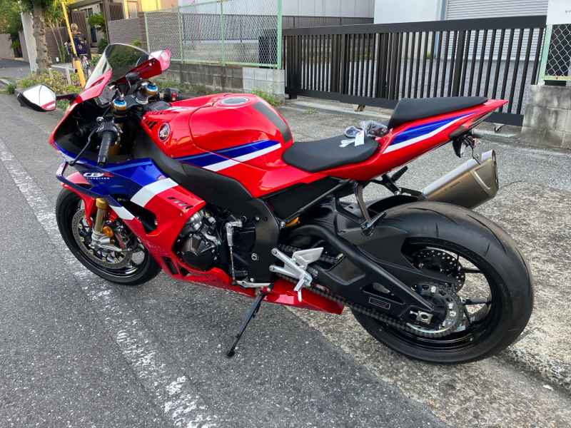 Honda CBR1000RR-R FB SP 2024