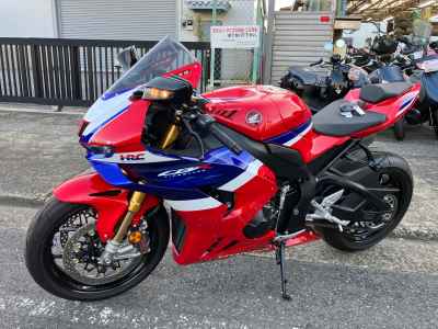 Honda CBR1000RR-R FB SP 2024