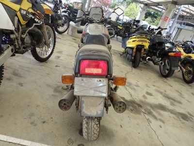 Suzuki GSX750S Katana