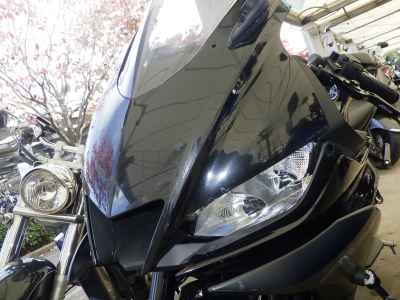 Yamaha YZF-R25 2023