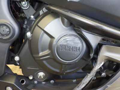 Yamaha YZF-R25 2023