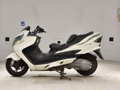 Suzuki Skywave 250S