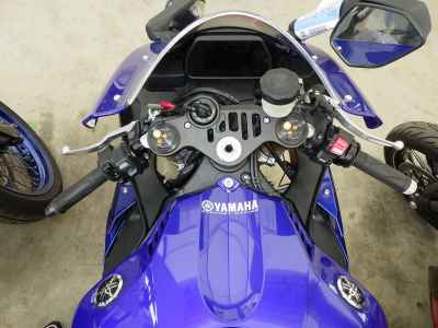 Yamaha YZF-R1 2015