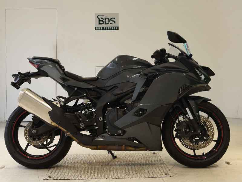 Kawasaki Ninja ZX-4RR 2023