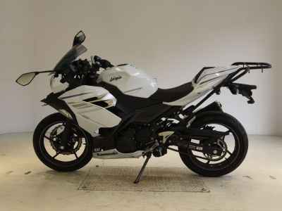 Kawasaki Ninja 400 2022