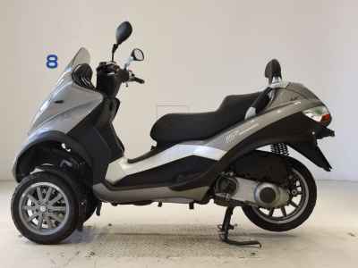 Piaggio MP3 250