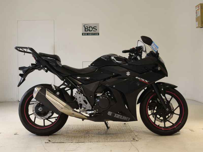 Suzuki GSX250R