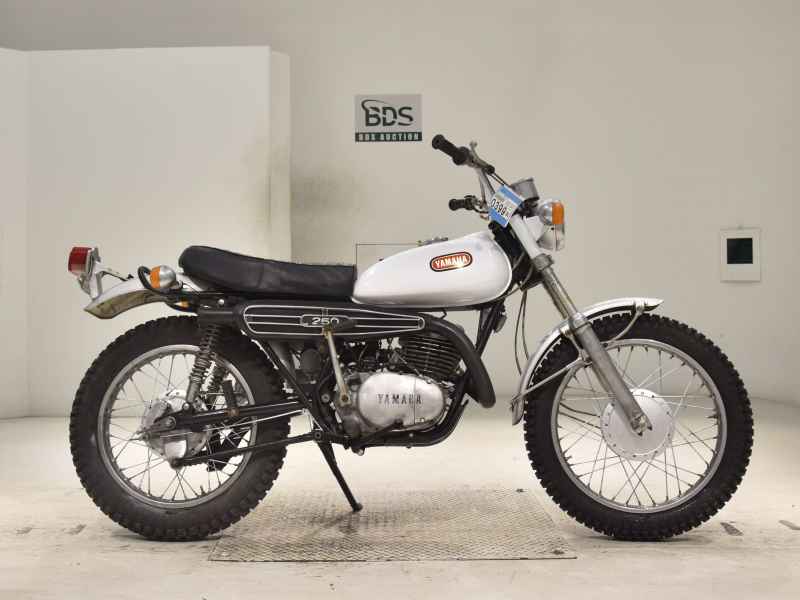 Yamaha DT250