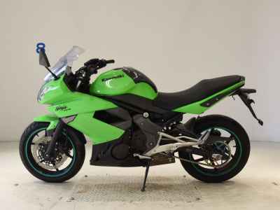 Kawasaki Ninja 400R 2011