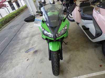 Kawasaki Ninja 400R 2011