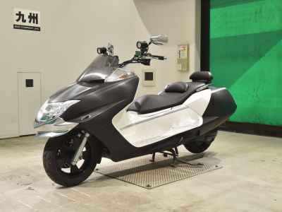 Yamaha Maxam 250