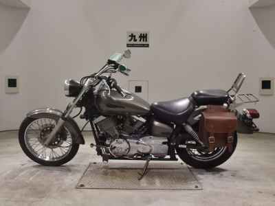 Yamaha XVS250 Drag Star