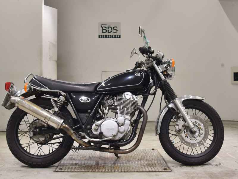 Yamaha SR400 2005