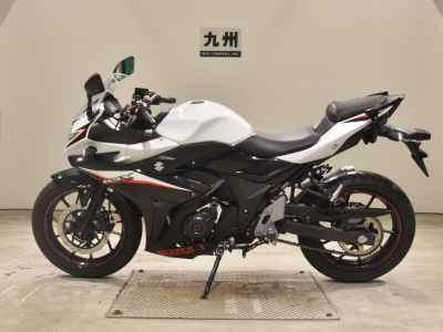 Suzuki GSX250R