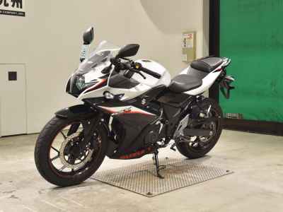 Suzuki GSX250R
