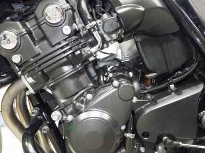 Honda CB400 Super Boldor 2015