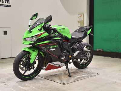 Kawasaki Ninja ZX-25R 2022