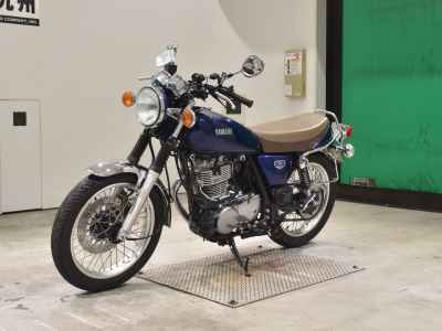 Yamaha SR400 2021